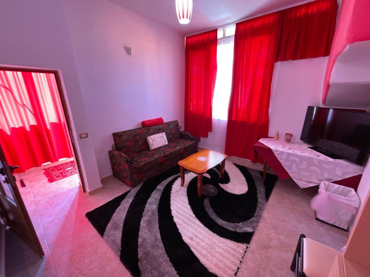 Hotel Bar Restaurant Mete Peshkepi Екстер'єр фото
