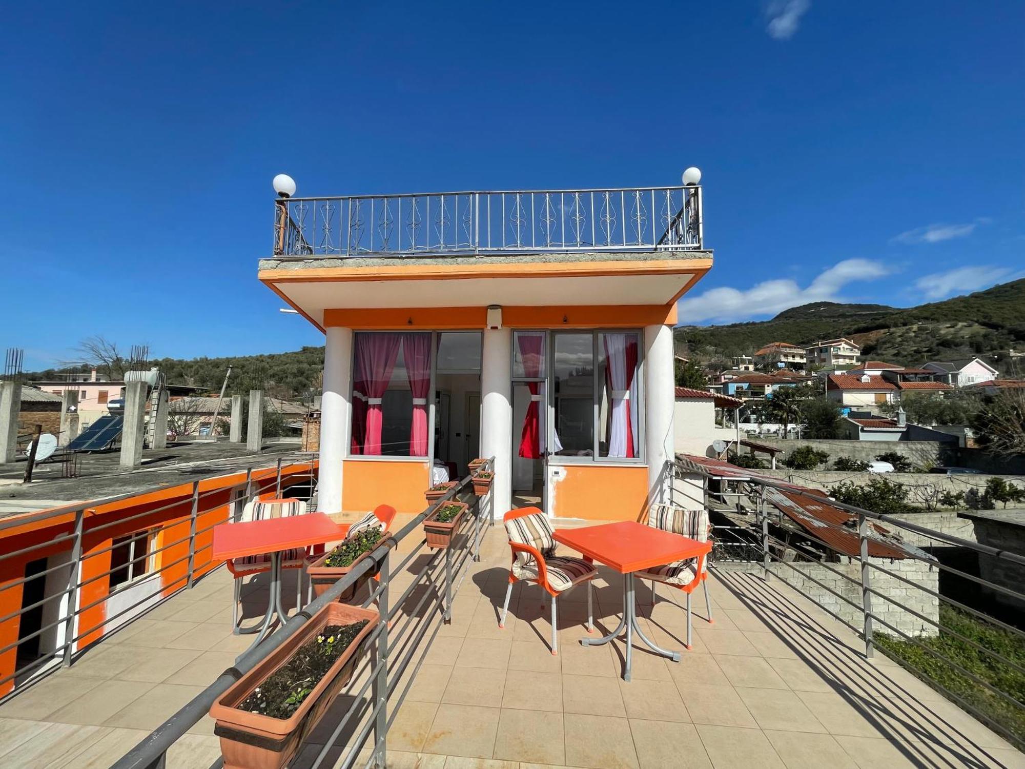 Hotel Bar Restaurant Mete Peshkepi Екстер'єр фото