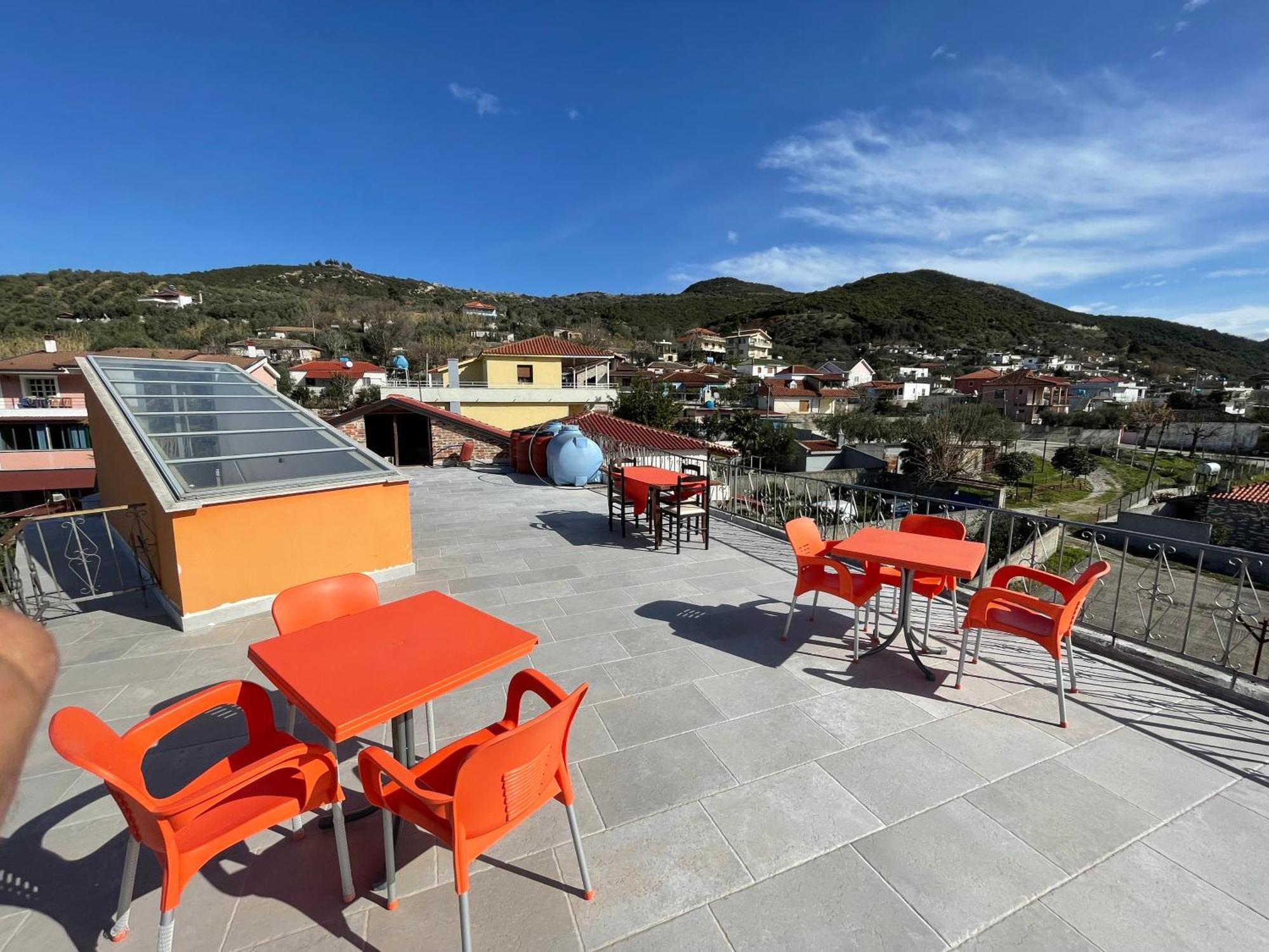 Hotel Bar Restaurant Mete Peshkepi Екстер'єр фото