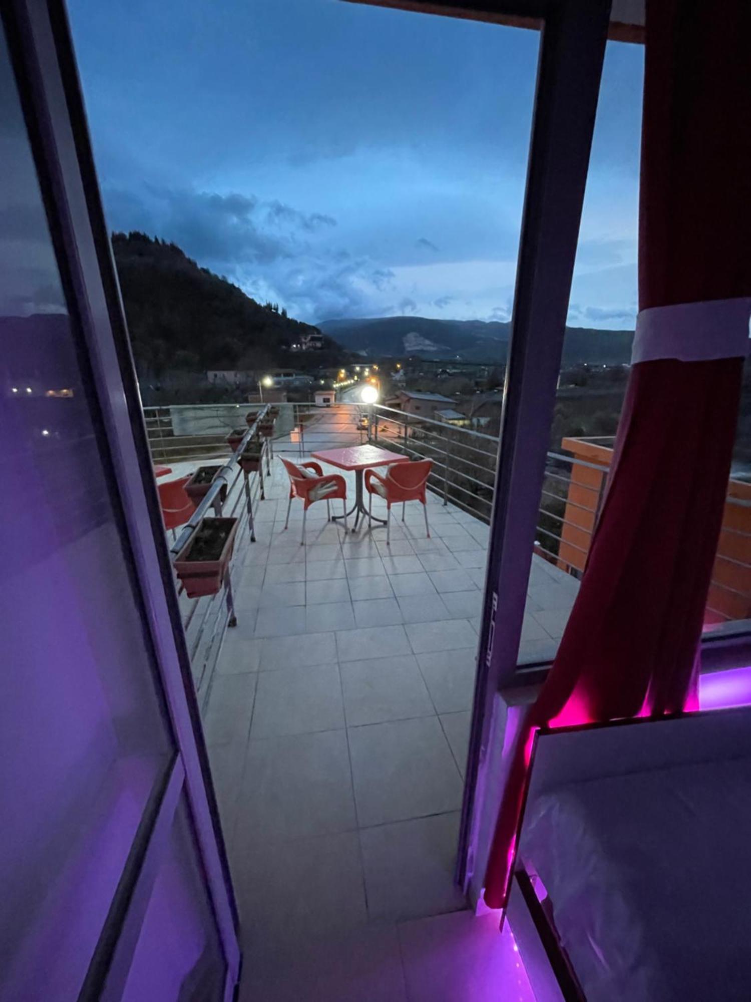 Hotel Bar Restaurant Mete Peshkepi Екстер'єр фото