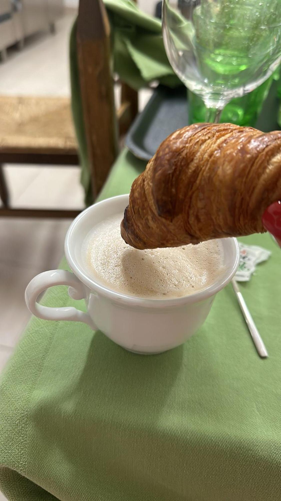Hotel Bar Restaurant Mete Peshkepi Екстер'єр фото